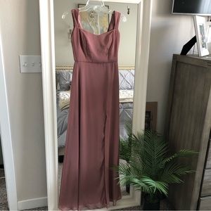 Sienna long formal dress/bridesmaid dress with slit in front. SZ 0